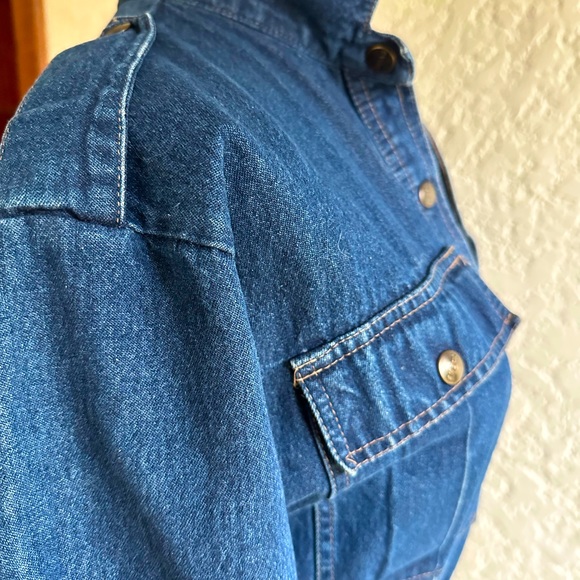 Vintage Denim Jumpsuit! ❤️ - Picture 4 of 7